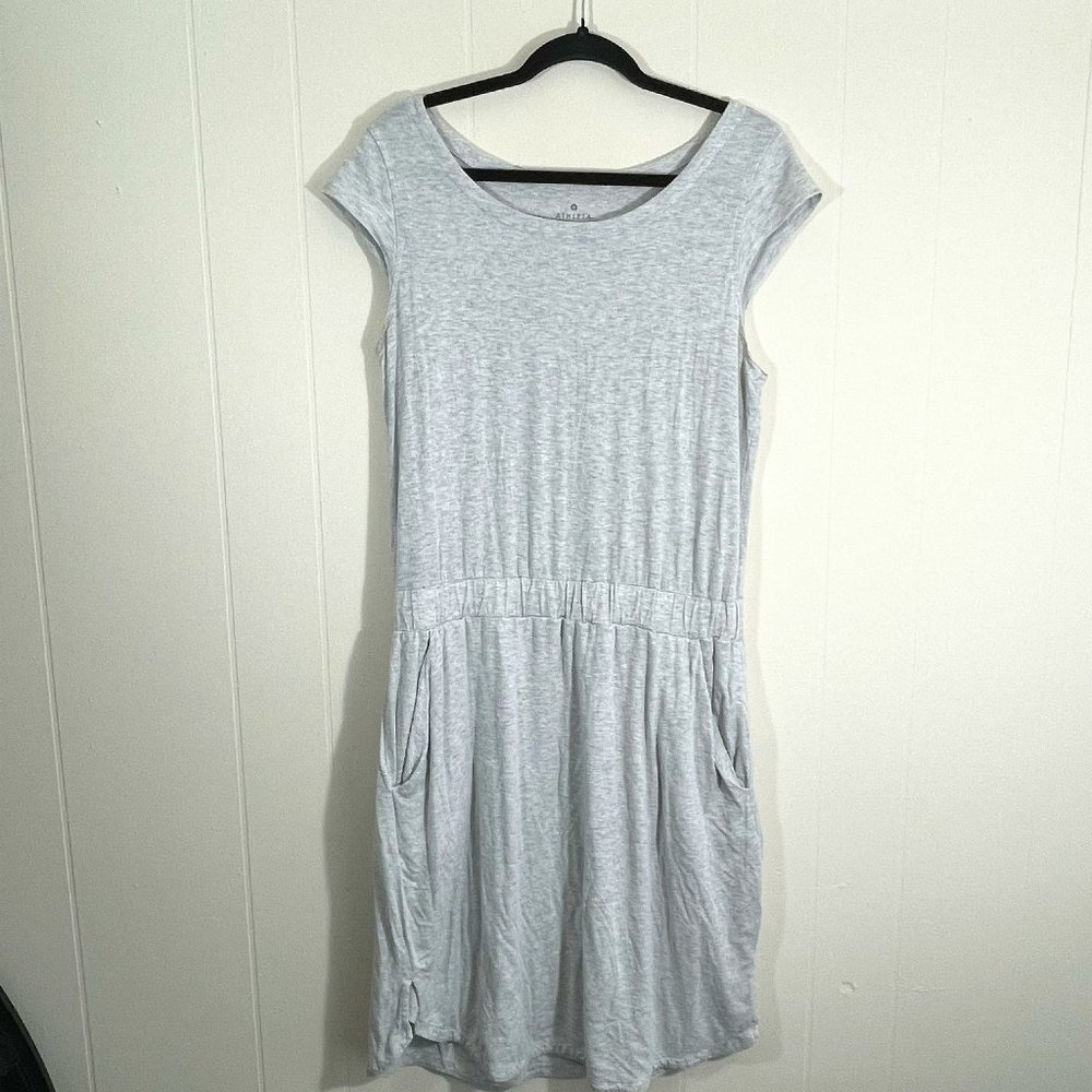 Athleta Jersey Dress - Heathered - Size Medium Tall - Light Grey - Athleisure